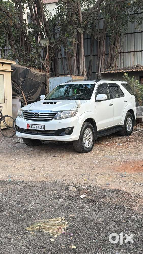 Toyota Fortuner 3.0 4x2 Automatic, 2012, Diesel