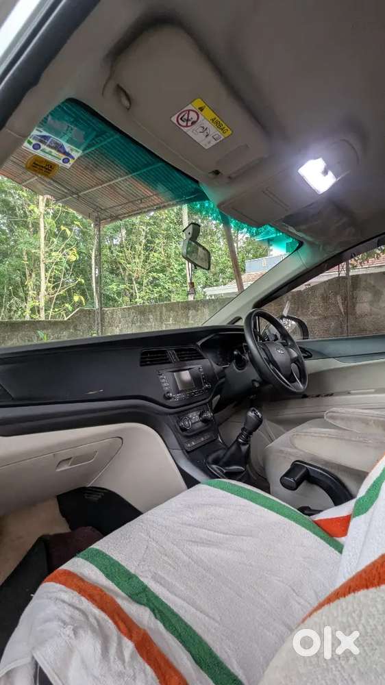 Mahindra Marazzo Well Maintained
