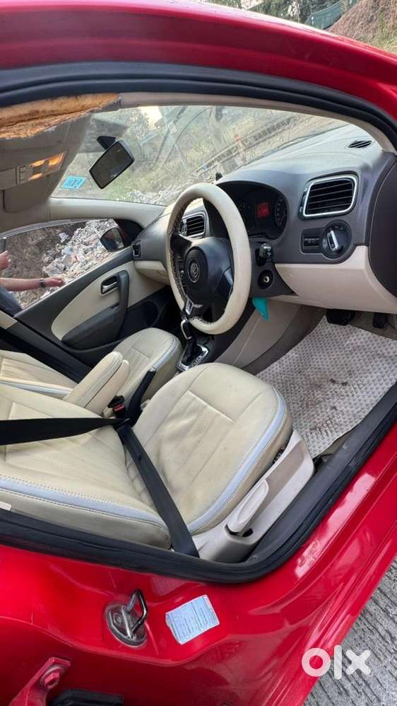 Volkswagen Vento 2011 At Cng + Petrol