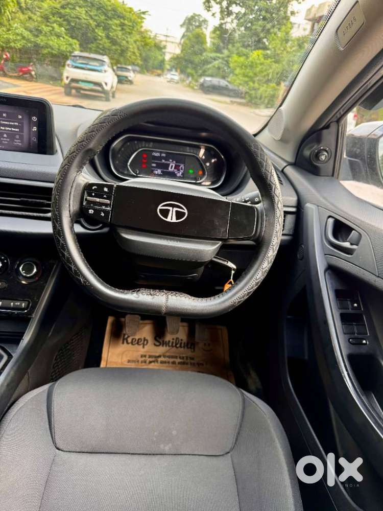 Tata Nexon, 2024, Petrol