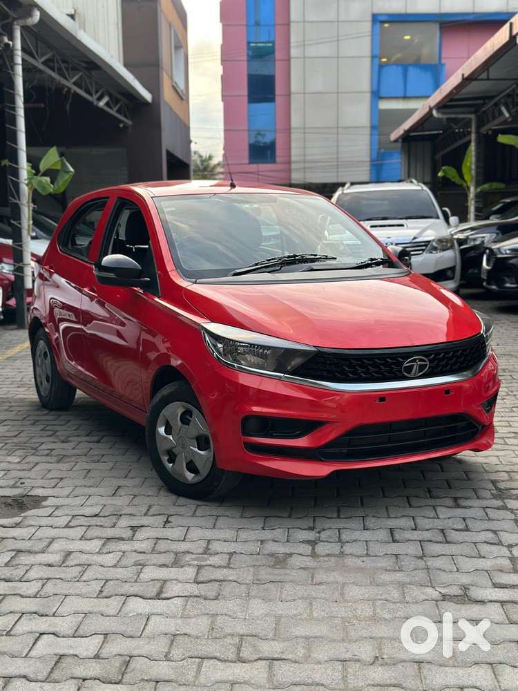 Tata Tiago 1.2 Revotron Xt (o), 2022, Petrol