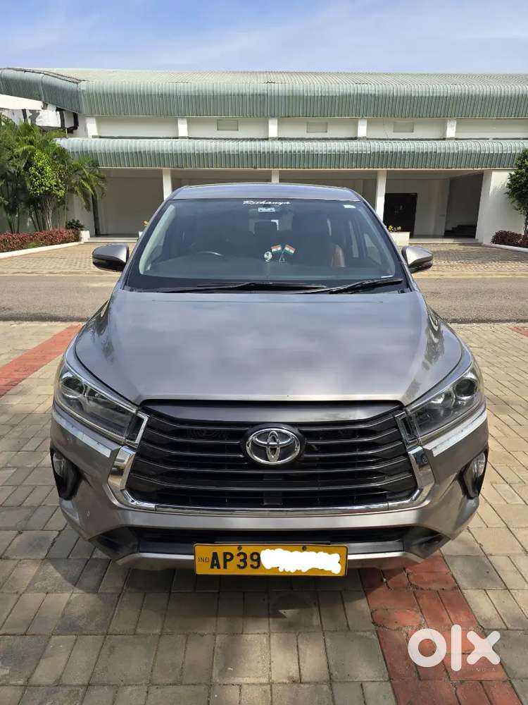 Toyota Innova Crysta 2022