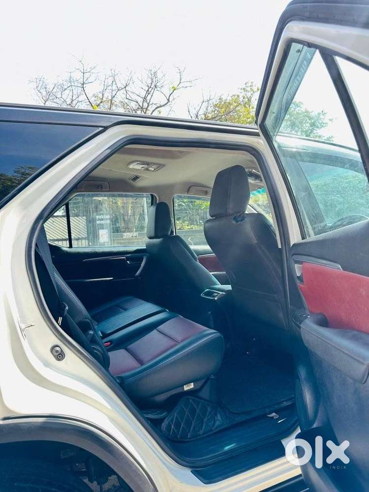 Toyota Fortuner Legender 4x2 At 2.8, 2023, Diesel