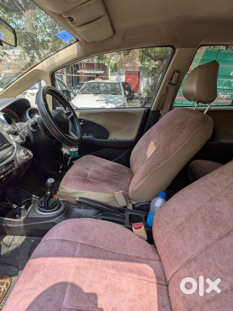 Honda Jazz V Mt Privilege, 2012