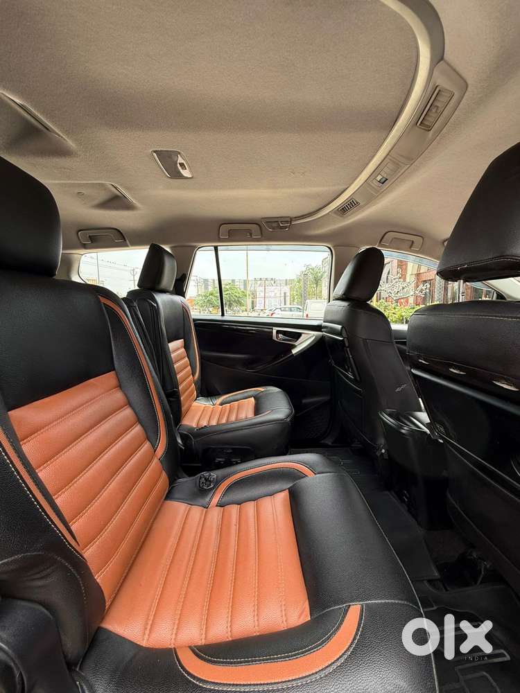 Toyota Innova Crysta 2.4 V, 2017, Diesel