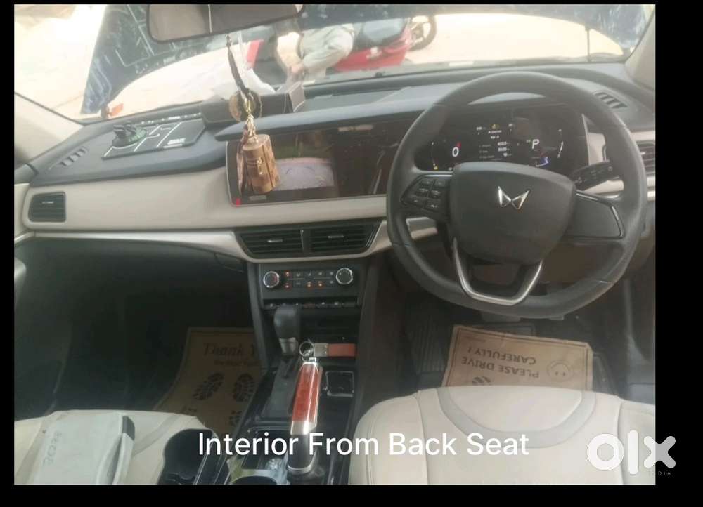 Mahindra Xuv700 Ax5 At 7 St 2024 Year