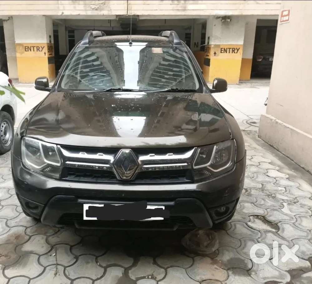 Renault Duster 2017 Top Model. Diesel Well Maintained