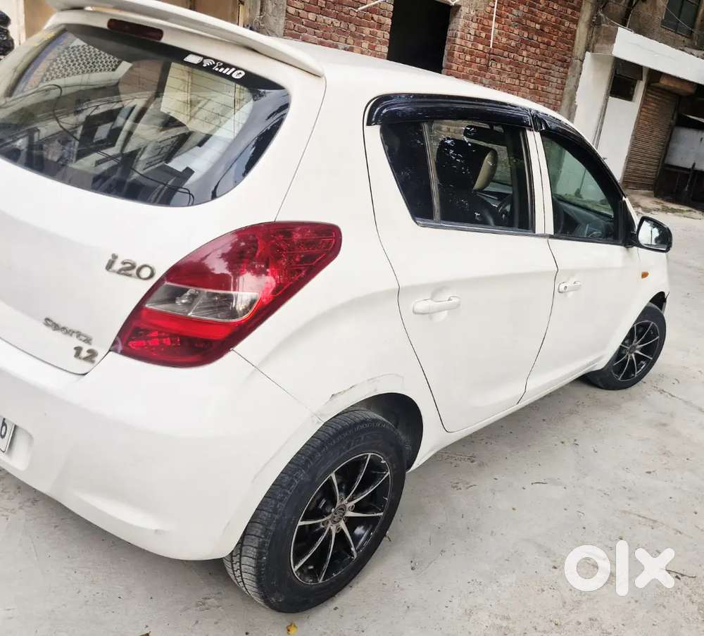 Hyundai I20 Active 2009 Diesel 149000 Km Driven Fix Price