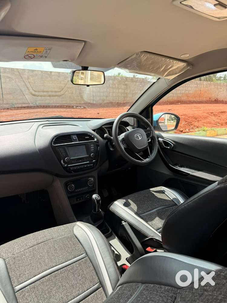 Tata Tigor Xz, 2017, Petrol