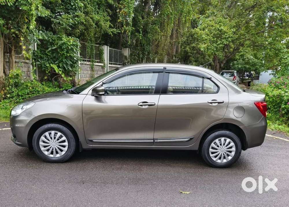 Maruti Suzuki Swift Dzire 1.2 Vxi Bsiv, 2020, Petrol