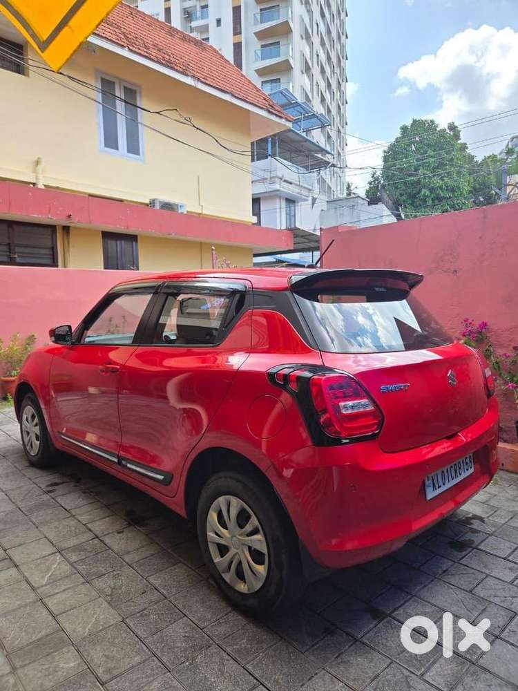 Maruti Suzuki Swift 2021 Petrol 29800 Km Driven