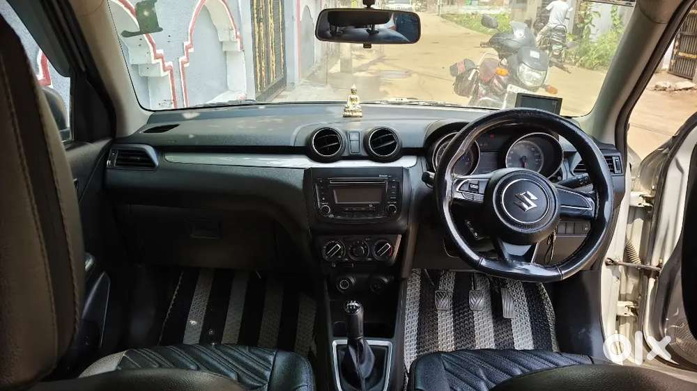 Maruti Suzuki Swift Vxi 2020