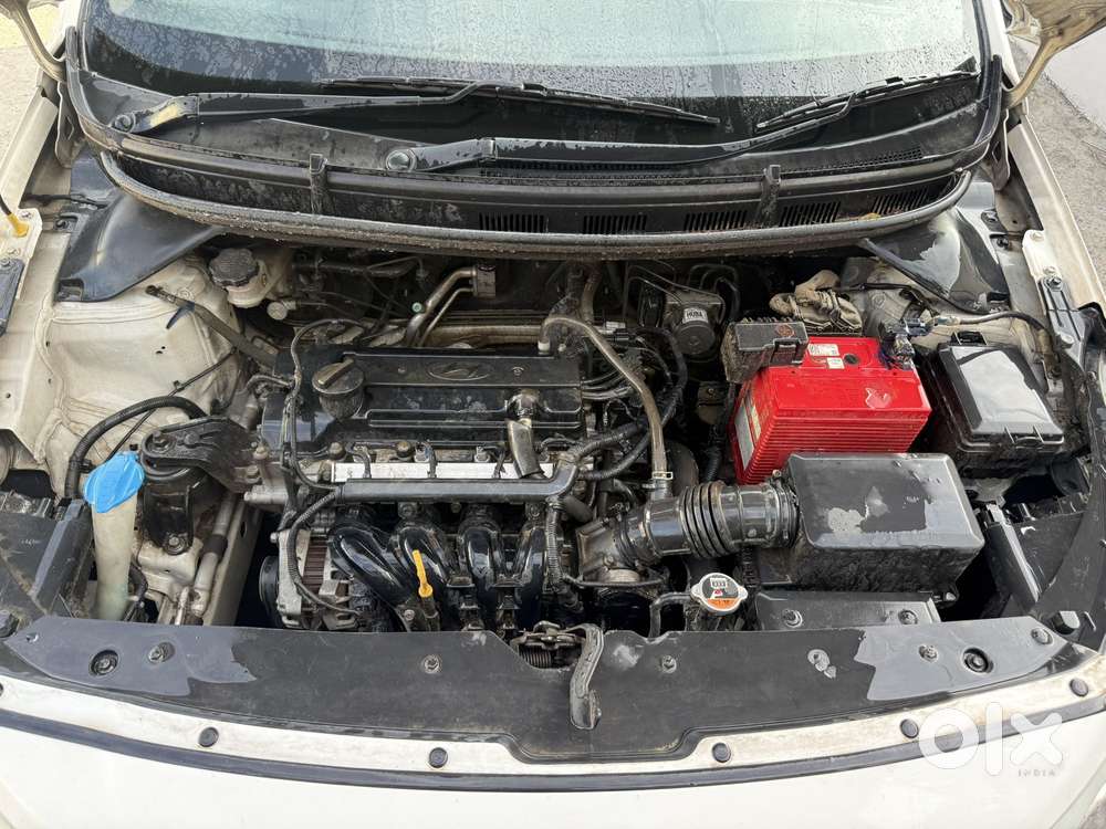 Hyundai Elite I20 Sportz (o) 1.4, 2017, Petrol