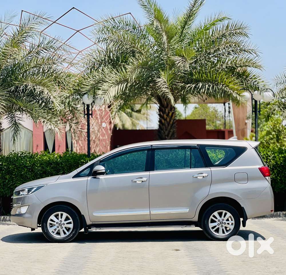 Toyota Innova Crysta 2.4 G Mt, 2018, Diesel