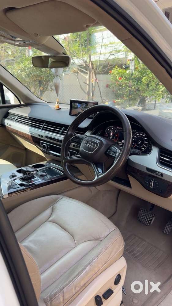 Audi Q7 Quattro Technology 2016 Less Driven