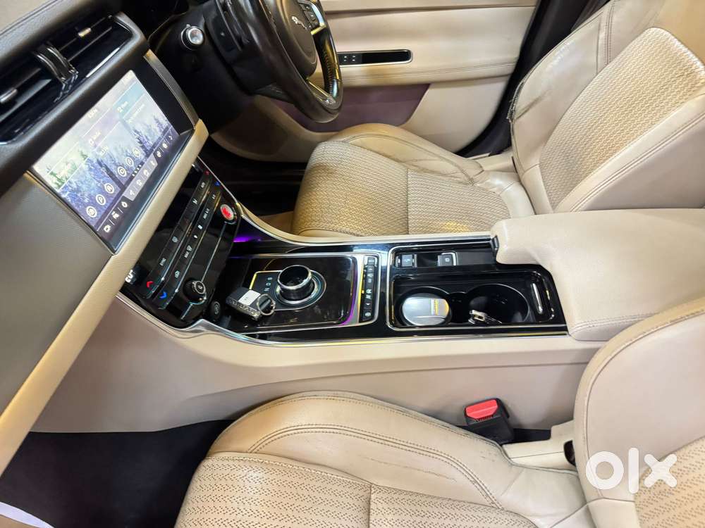 Jaguar Xf 2.0 Petrol Prestige, 2019, Petrol