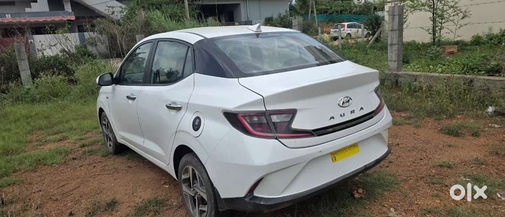 Hyundai Diesel Manual 2020 Showroom, Track