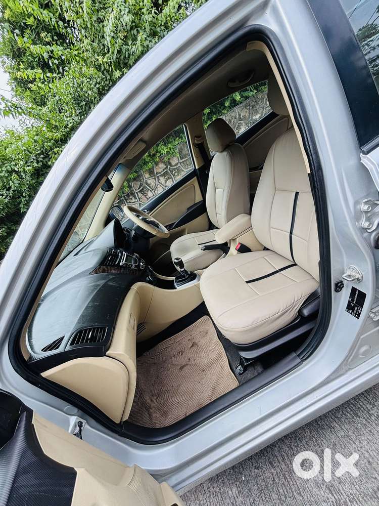 Hyundai Verna 1.6 Sx Vtvt (o), 2013, Petrol