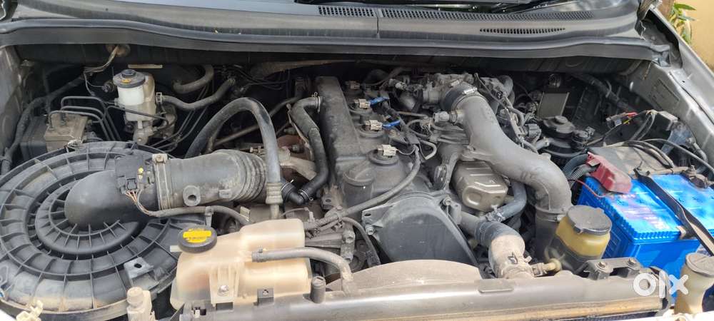 Toyota Innova 2.5 G (diesel) 8 Seater Bs Iv, 2014, Diesel