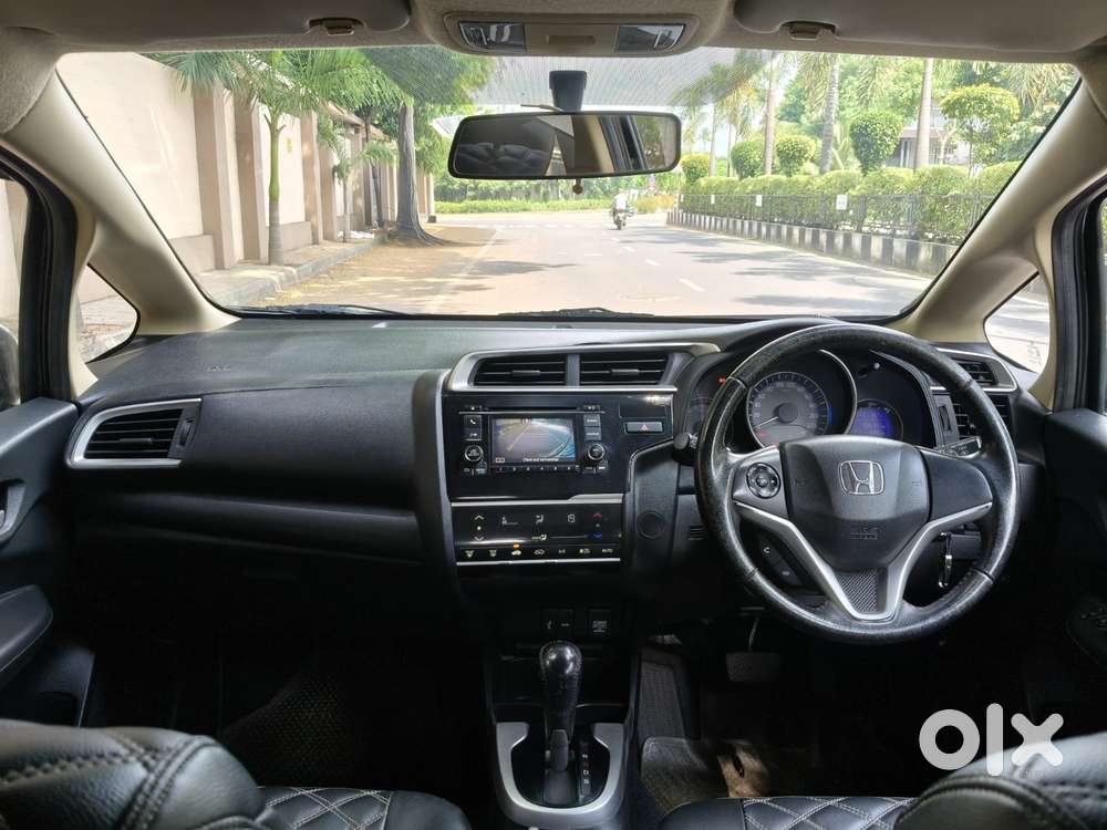 Honda Jazz V Cvt, 2017, Petrol