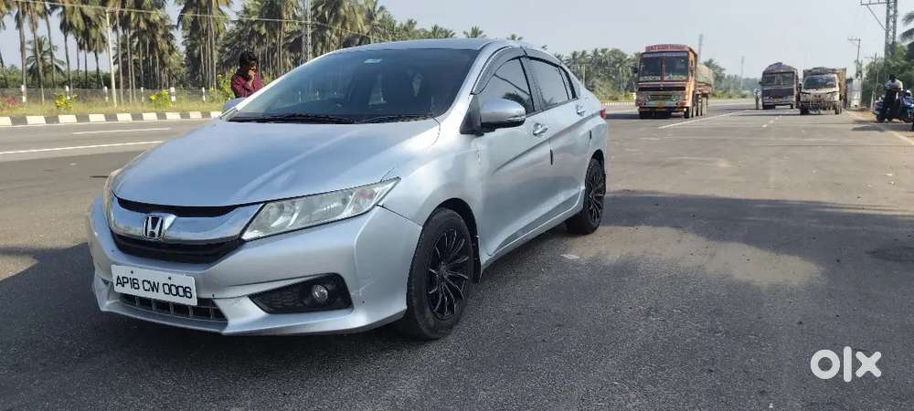 అర్జెంటు అమ్మబడును  Honda City 2014 Don't Asked Chip Price