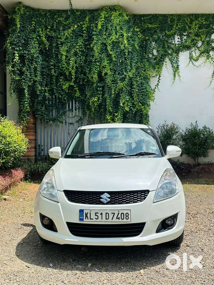 Maruti Suzuki Swift Zxi, 2013, Petrol