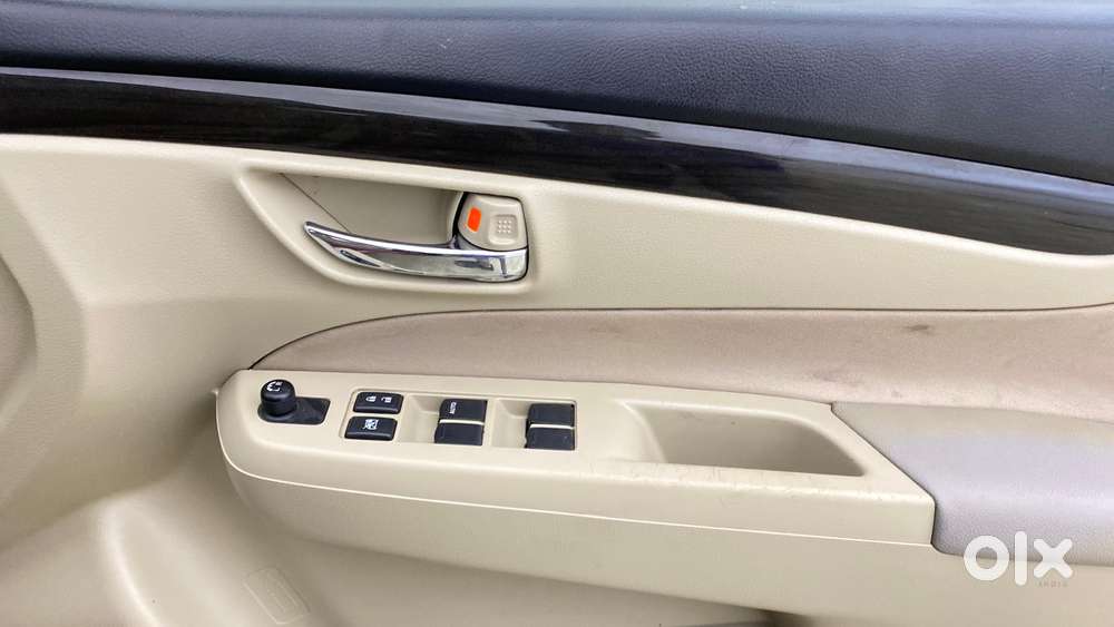 Maruti Suzuki Ciaz 2014-2017 Vxi Plus, 2015, Petrol