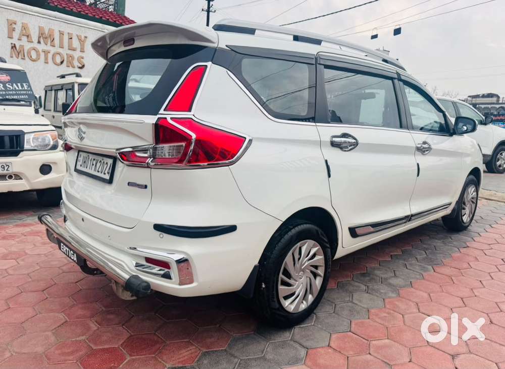 Maruti Suzuki Ertiga Vxi Abs Bs Iv, 2024, Petrol
