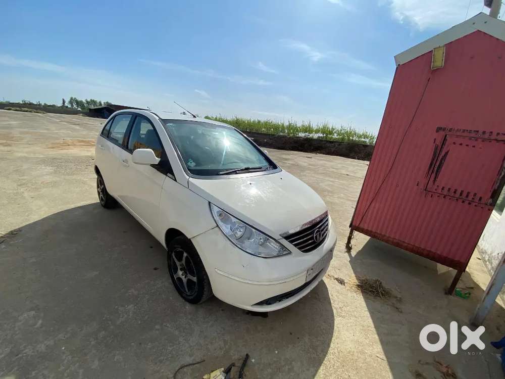 Tata Indica Vista 2012 Model With Alloy And Touch Screen Bass Tube