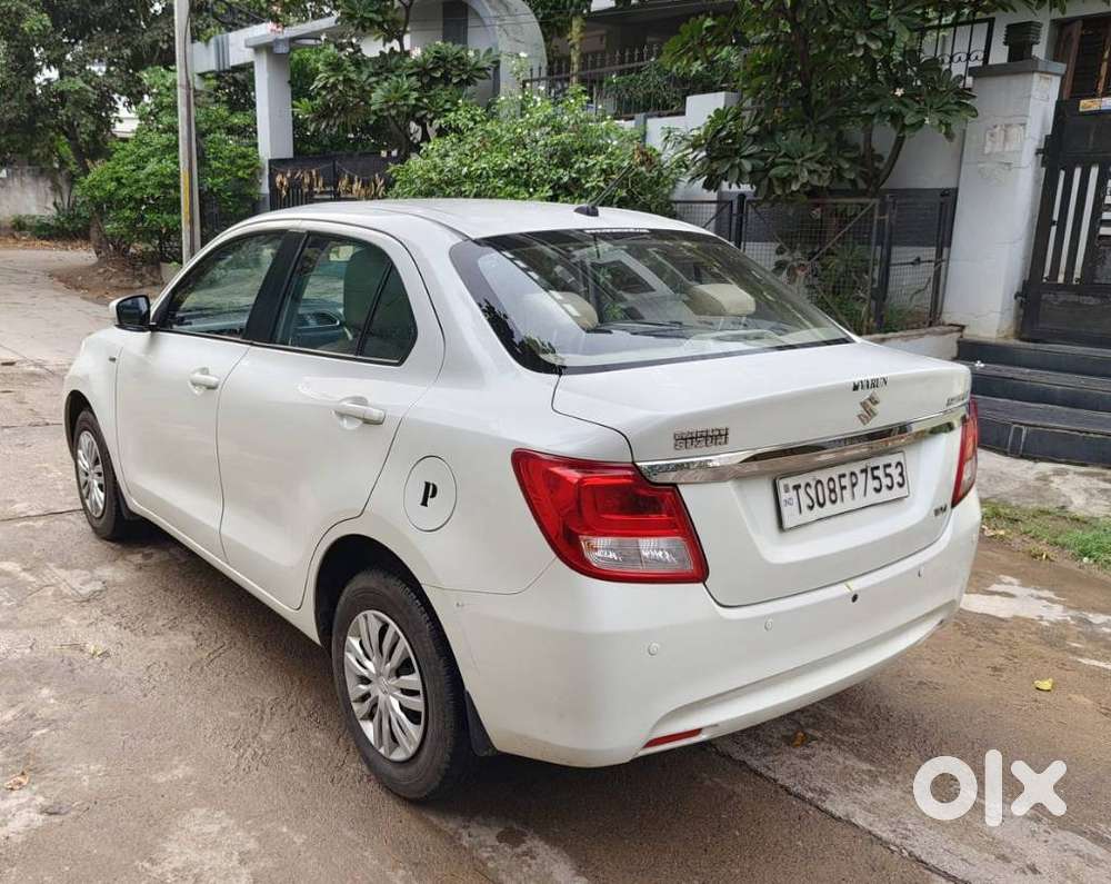 Maruti Suzuki Dzire 1.2 Vxi, 2017, Petrol