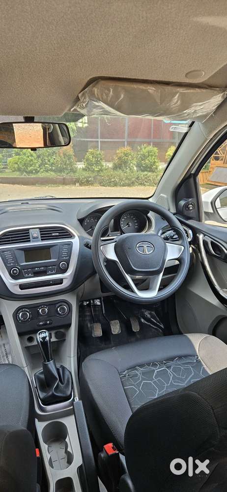 Tata Tiago 1.05 Revotorq Xt, 2016, Petrol