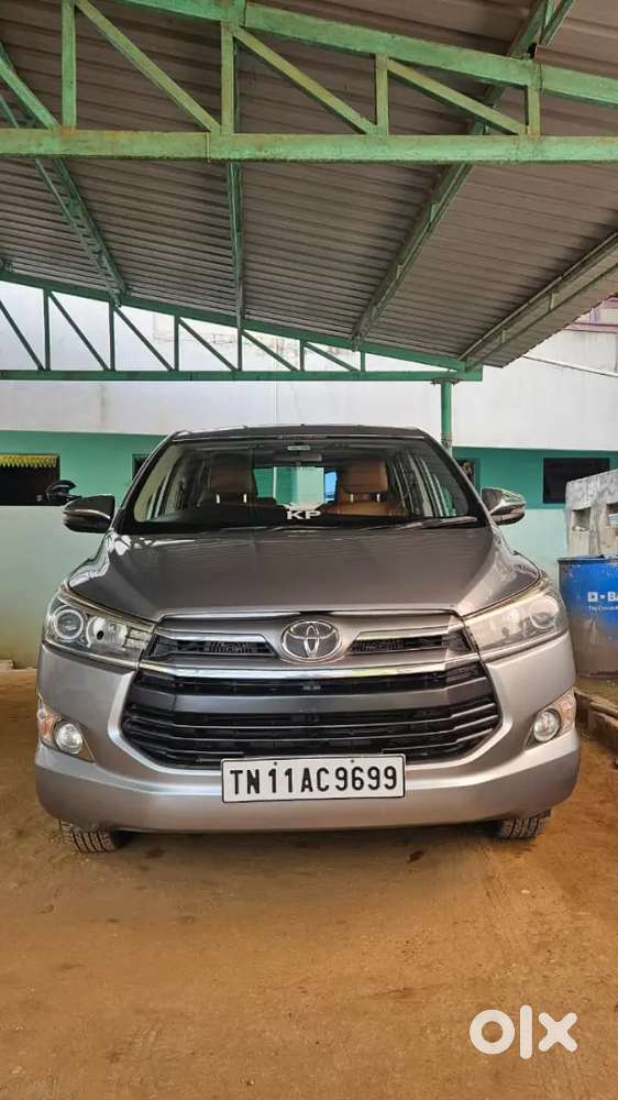 Toyota Innova Crysta 2017 Diesel Well Maintained