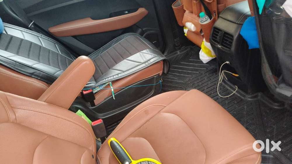 Mg Hector Plus 2022 Diesel Well Maintained