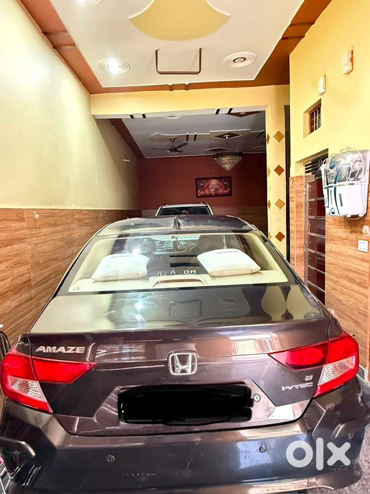 Honda Amaze Petrol Manual 2018- Superb Condition