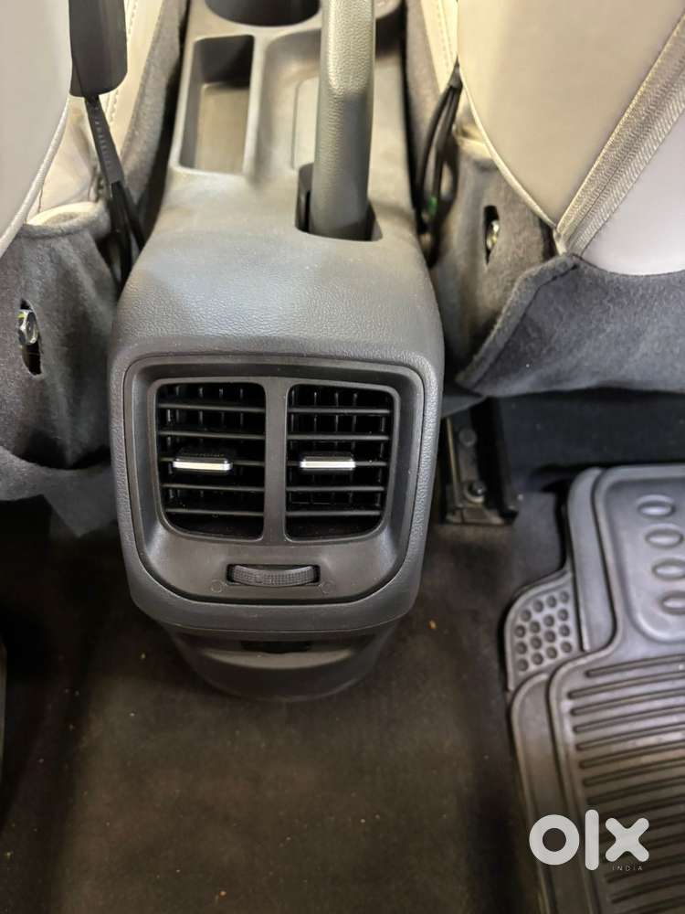 Hyundai Aura [2023-ongoing] 1.2 Sx Plus Petrol Amt, 2024, Petrol