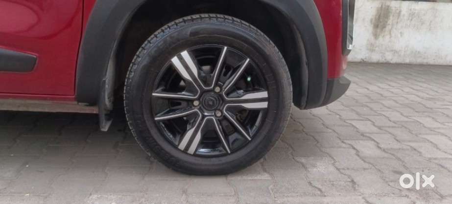 Renault Kwid Rxt Amt Climber (automatic), 2024, Petrol