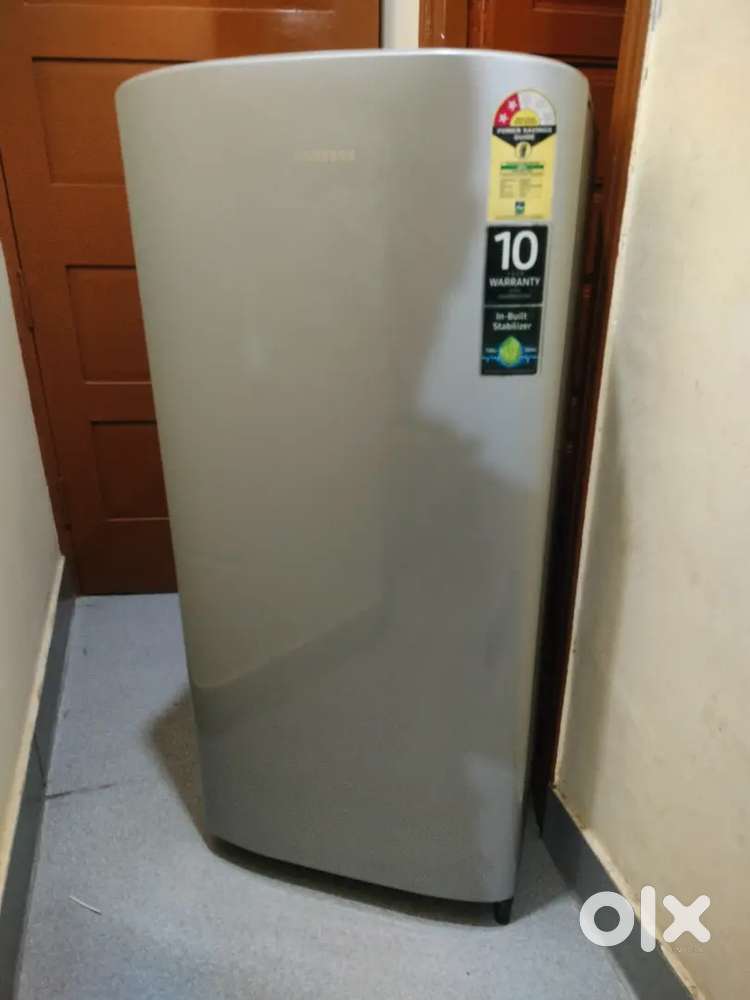 Single door fridge. 5 yr old