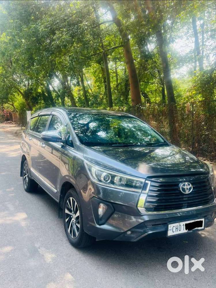 Toyota Innova Crysta Zx 2.4 Diesel 7 Seater, 2022, Diesel