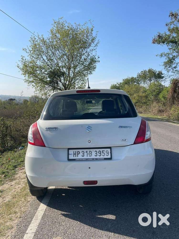 Maruti Suzuki Swift 2016 Petrol 64000 Km Driven