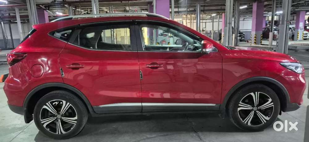 Mg Astor 1.5 Savvy Cvt S Red, 2021, Petrol