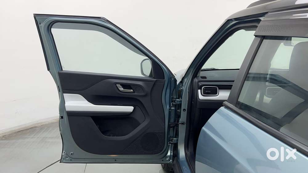Tata Punch Creative Amt, 2023, Petrol