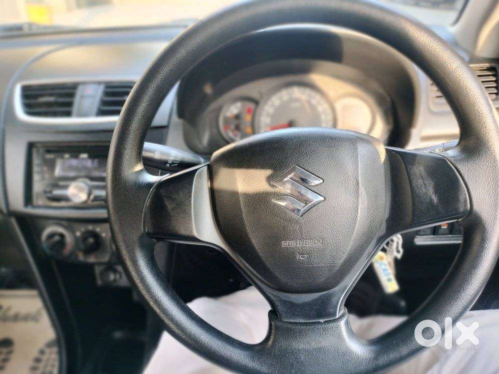 Maruti Suzuki Swift 1.3 Dlx, 2017, Petrol