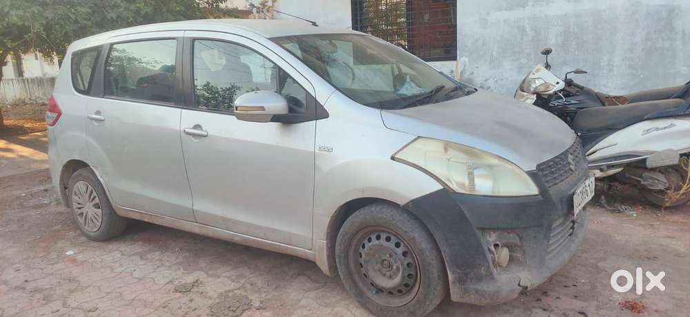 Maruti Suzuki Ertiga Shvs Vdi, 2012, Diesel