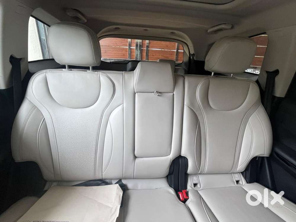 Mahindra Xuv700 Diesel 2023