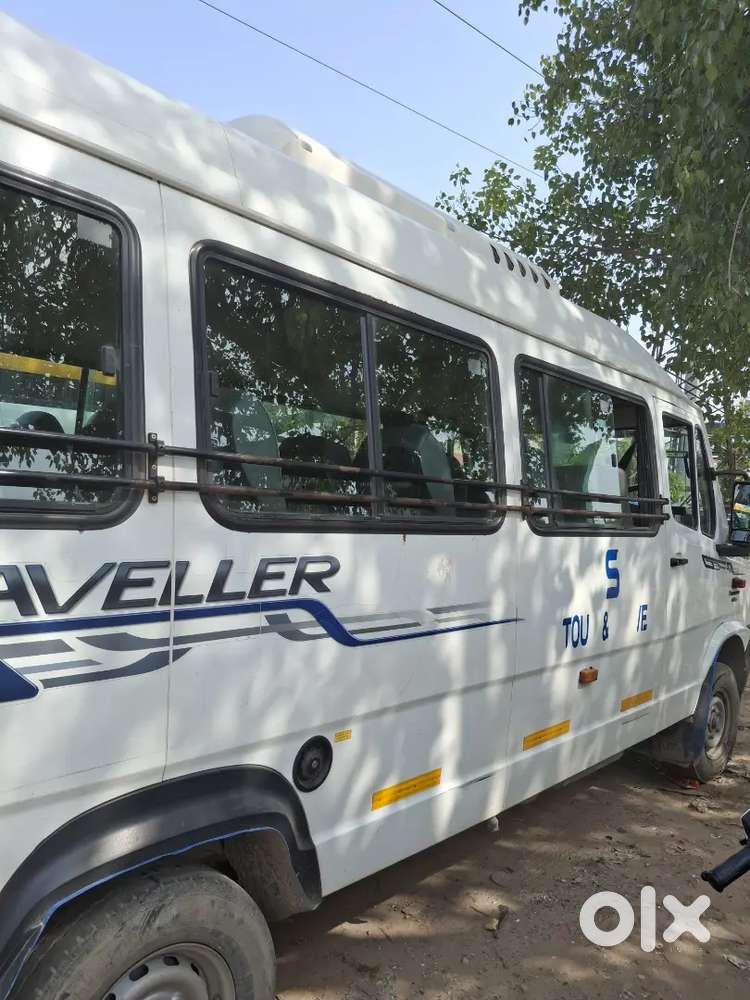 Force Motors Trax 2019