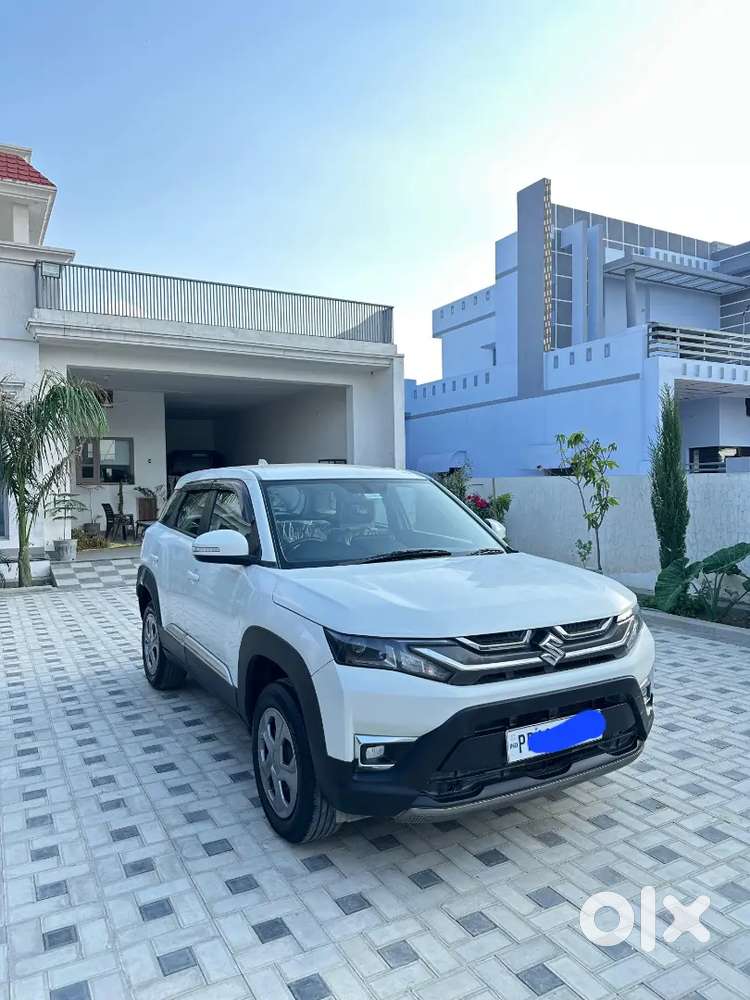 Maruti Suzuki Brezza 2024 Lxi Smart Hybrid