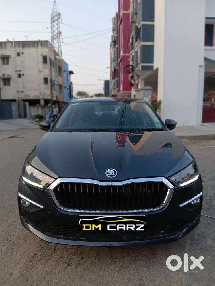 Skoda Slavia 1.0 Tsi Style At, 2023, Petrol