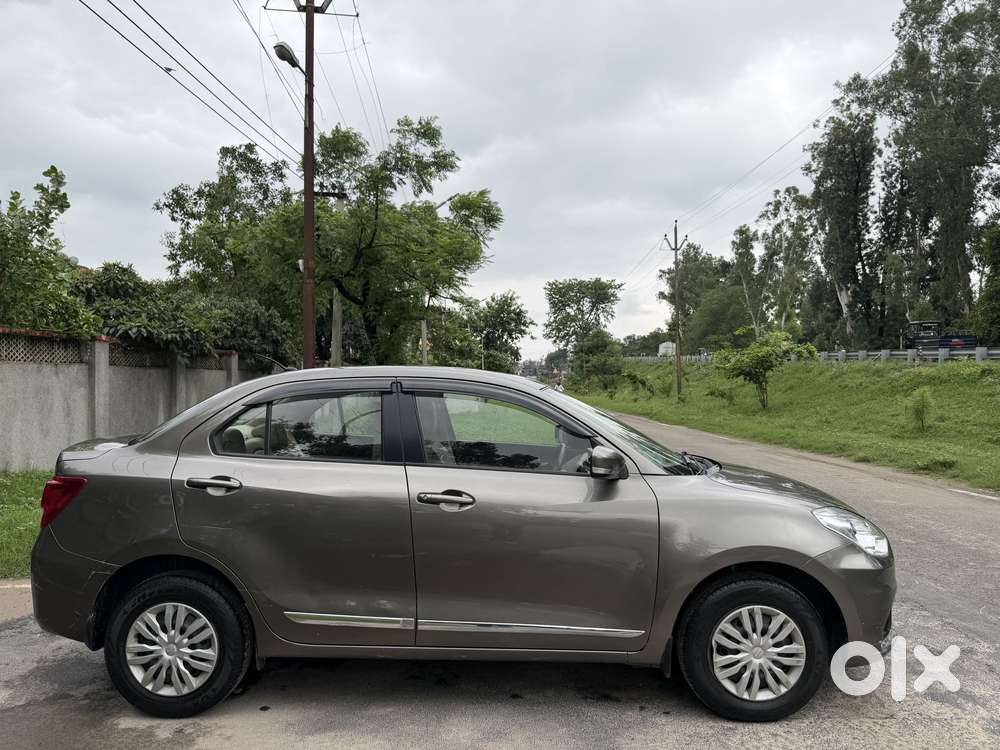 Maruti Suzuki Dzire 1.2 Vxi, 2021, Petrol