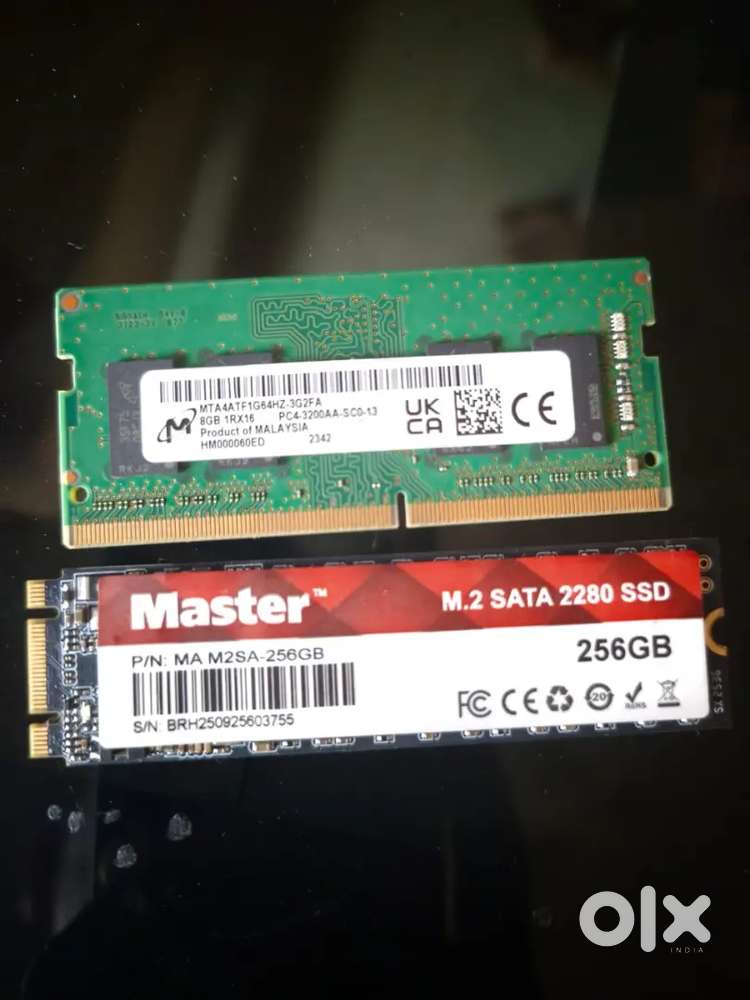 8gb RAM and 256gb SSD