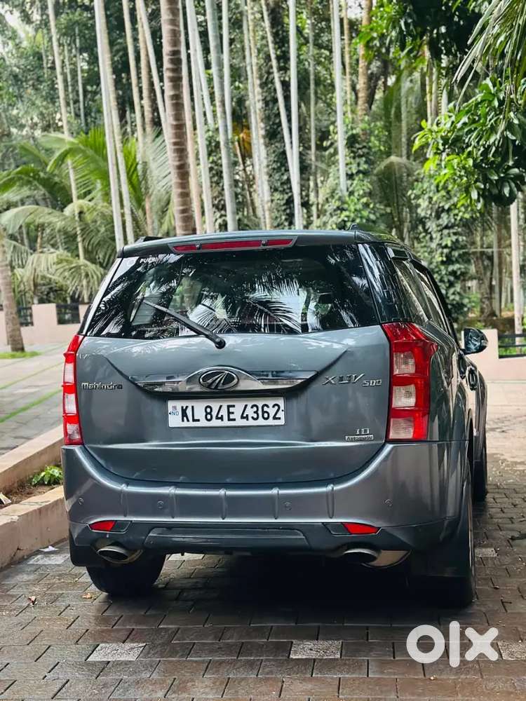Mahindra Xuv500 2017 Diesel Well Maintained[